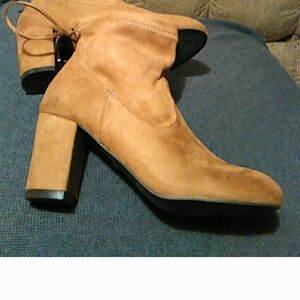 Womens High Heel Pull On Ankle Boot Draw String at Top Tan Sz8